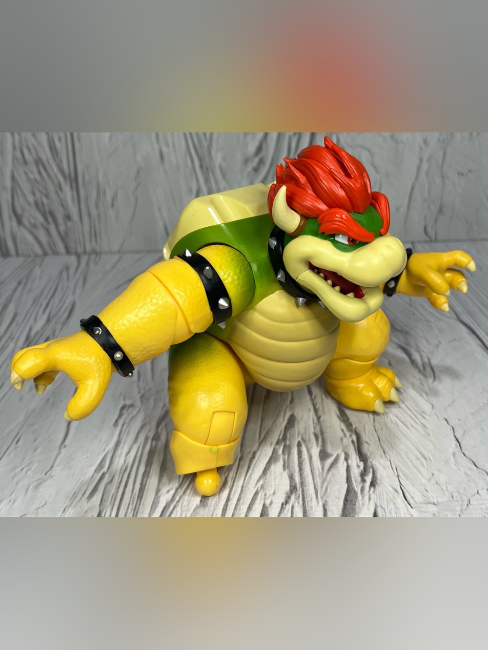 Super Mario Bros Movie Fire Breathing Big Bad Bowser 8" Action Figure Miss Foot